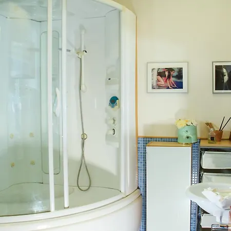Homestay Metro Amedeo - Stanza Privata Con Vasca Idromassaggio *